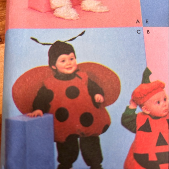 Simplicity 9318 Kids Halloween Costumes - Red, Black, Orange, White - Picture 5 of 10